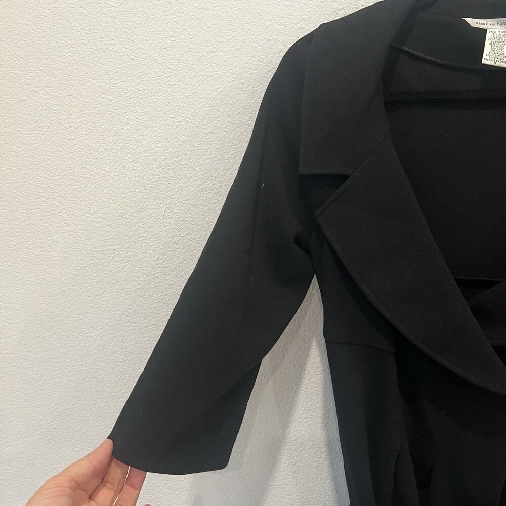 Diane von Furstenberg Dress Womens 10 Black 100% Wool Wrap Mini Office Mob Wife - Picture 4 of 9